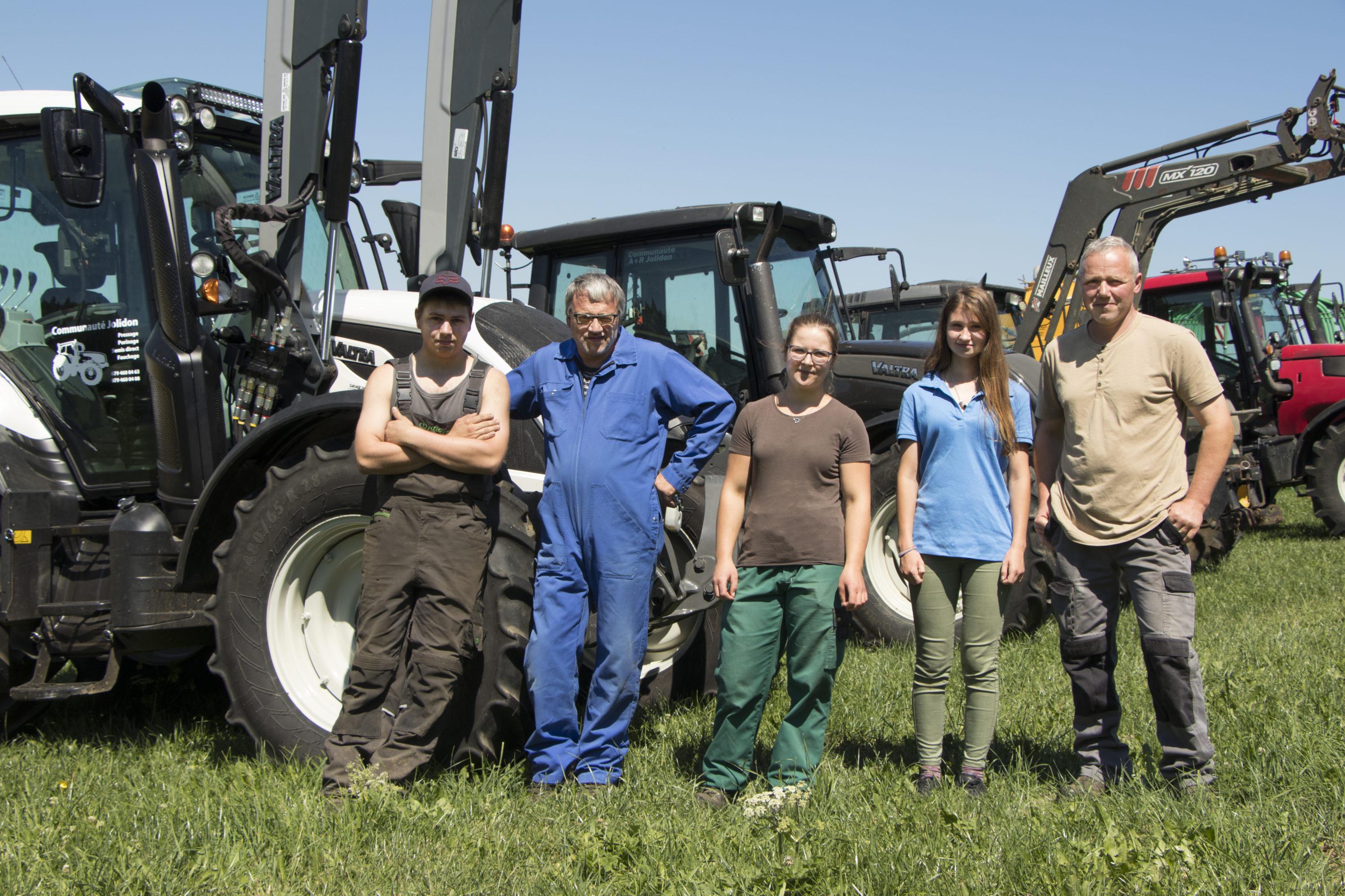 Das gesamte Team: von links nach rechts, Dylan und Alain Jolidon, Alice Boichat, Kim und Rémy Jolidon.